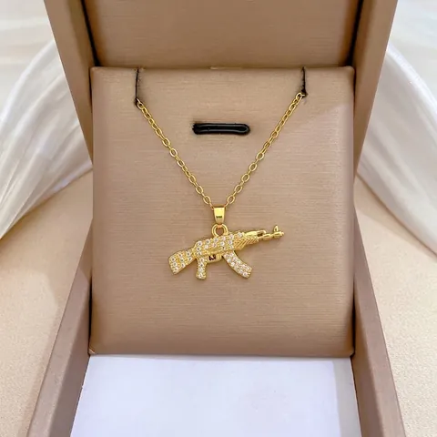 Collana Con Ciondolo Fucile AK47 Con Catena In Acciaio Inossidabile E Strass In Rame Gioielli Hip Hop