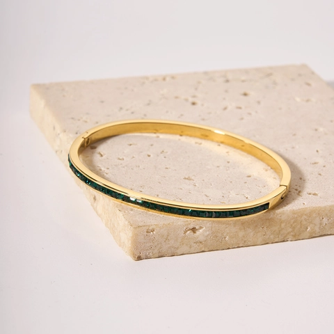 Bracciale Rigido Acciaio Inossidabile Zircone Verde Smeraldo Antiappannamento Placcato Oro 18K Stile Ins Gioielli Donna