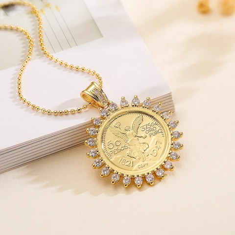 Vergoldete Kupfer Münze Anhänger Halskette Vintage Mexiko Pesos Replik Medaillon Zirkonia Nischen Damen Schmuck