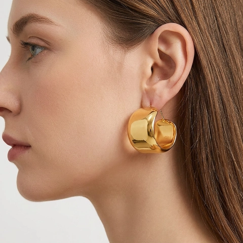 Mode Edelstahl C-Form Glatte Glänzende Creolen Für Damen PVD Vergoldet Minimalistische Große Geometrische Schmuck