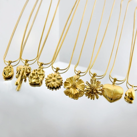 Luxe 18K Verguld Titaniumstaal Hanger Ketting Voor Vrouwen Retro Hart Bloemen Geometrische Slangenketting Mode Sieraden