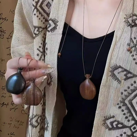 Collana Con Ciondolo A Mini Bottiglia Di Legno Vintage Fatta A Mano Stile Etnico Corda Di Cera Catena Per Maglione Da Donna