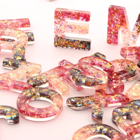 Llavero Con Letra Del Alfabeto De Resina Con Lentejuelas De Pan De Oro Colgante De Mariposa Dije De Escama De Pez