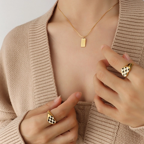 Minimalist Square Pendant Necklace Love Engraved Titanium Steel 18K Gold Plated Snake Chain Heart Checkerboard Rings