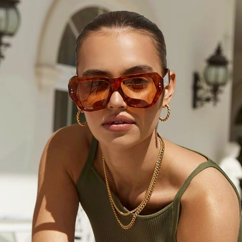 Fashion Oversized Geometric Sunglasses Women Retro Rivet Thick Frame UV400 Sun Glasses Leopard Black Wavy Temple Trendy Eyewear