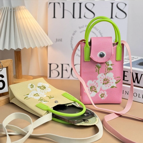 Mini Crossbody Phone Bag Knitted Polyester Floral Pattern Handheld Shoulder Pouch For Women Casual Sweet Style