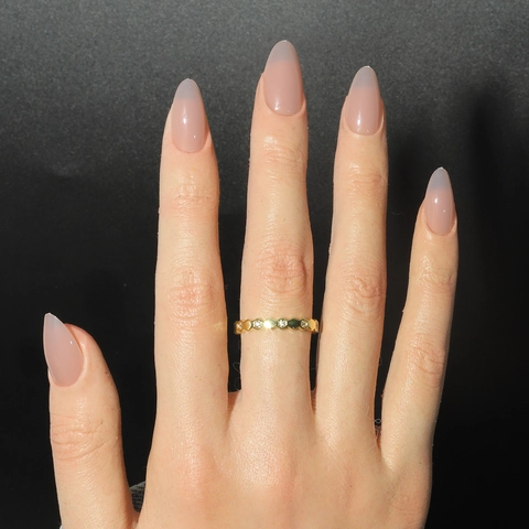 Glossy Solid Color Almond Shape Press On Nails Nude Pink Detachable DIY Manicure For Women Elegant Simple Style