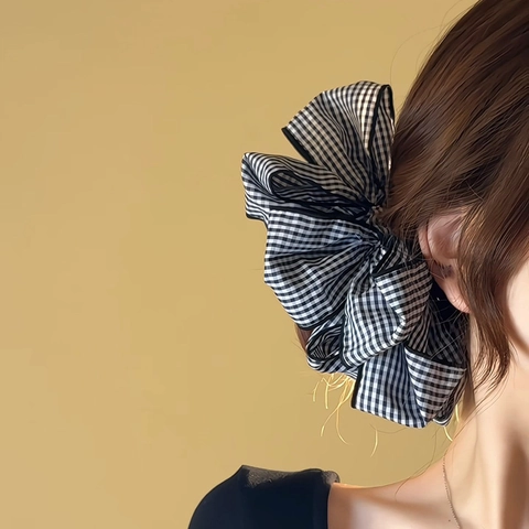 Übergroßes Schwarz-Weißes Gingham Stoff Scrunchie Vintage Koreanischen Stil Blumenform Haargummi Für Frauen Mädchen