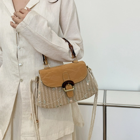 Borsa A Tracolla In Paglia Intrecciata Ricamo Floreale Manico In Bambù Patta In Ecopelle Retro Borsa Da Vacanza Estiva Per Donna