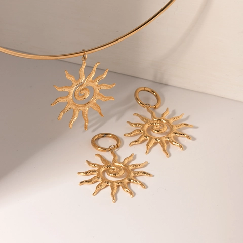 Sunflower Sun Spiral Choker Necklace And Earrings 18K Gold Plated Stainless Steel Retro Jewelry For Women