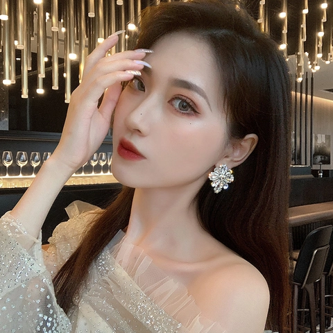 Orecchini A Lobo A Fiore Scintillanti Lega Strass Con 925 Sterling Silver Earring Post Gioielli Di Lusso Vintage Donna