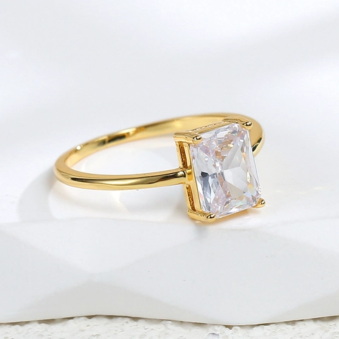 Bague de Luxe en Cuivre avec Zirconia Carré pour Femme Or Or Rose Plaqué Mode Géométrie Bague Bijoux Cadeau Quotidien