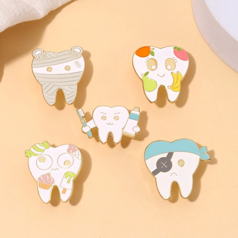 Creative Alloy Cartoon Teeth Enamel Brooch Pin Toothbrush Toothpaste Health Theme Badge For Clothing Backpack Dentist Jewelry Gift