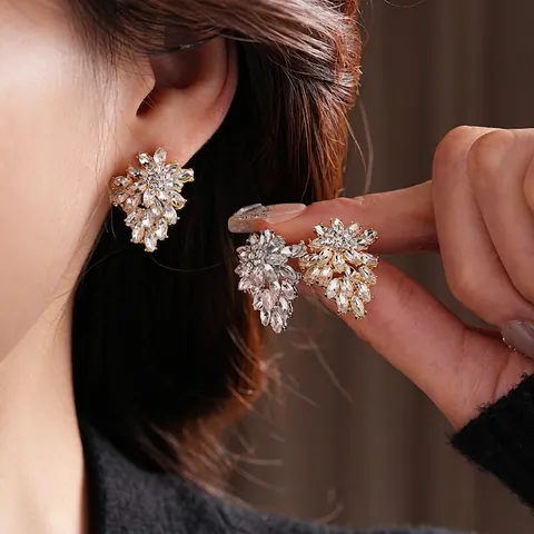 Orecchini A Lobo Cluster Fiori E Foglie Con Strass Marquise Zircone Perno In Argento Lega Stile Vintage Per Donna