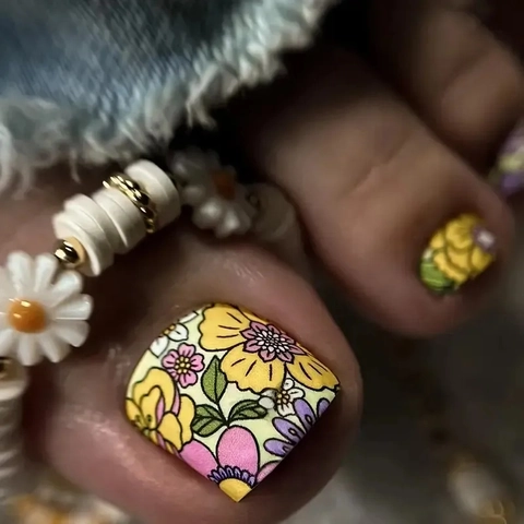 Toe Press On Nails Glossy Short Square Floral Pattern Yellow ABS Artificial Toenails For Women Summer Style