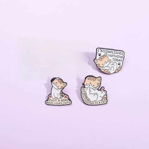 Cute Cartoon Cat Enamel Brooch Alloy Animal Pin Jewelry For Backpack Jacket Decoration Funny Cat Lover Gift Accessory