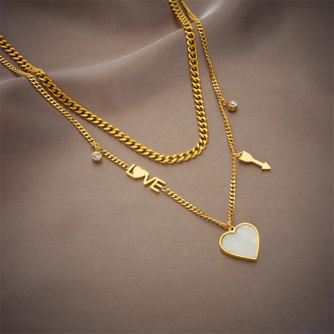 Collar De Doble Capa De Acero De Titanio Con Colgantes De Corazón Blanco Y Letra LOVE Tono Dorado Amuleto De Flecha Joyería