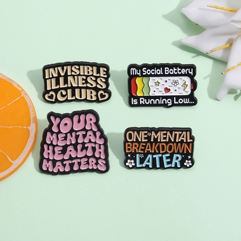 Mental Health Matters Enamel Pin Alloy Brooch Personalized English Letter Badge Clothes Bag Decoration Mental Awareness Jewelry For Friends