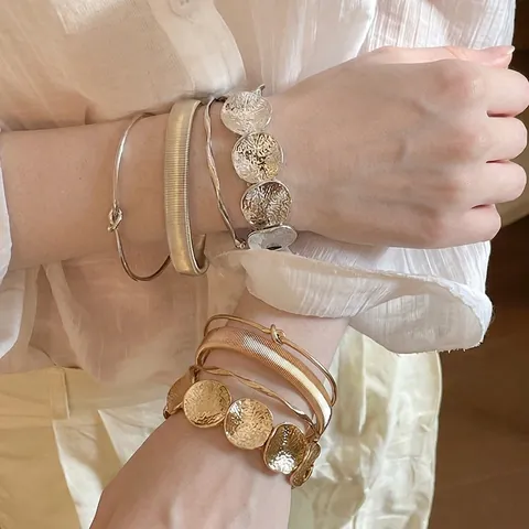 Bracciali Aperti Irregolari In Lega Metallica Minimalista Moda Versatile Gioielli Da Mano Sovrapponibili Donna