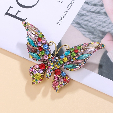 Vintage Alloy Rhinestone Butterfly Brooch For Women High-End Crystal Animal Corsage Fashion Dress Clothing Accessories Pin