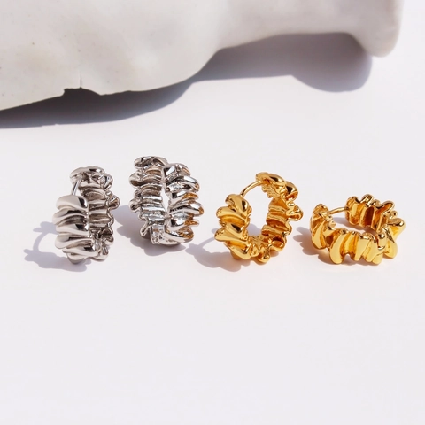 Orecchini a Cerchio con Nastro a Strati per Donna Design a Onde Irregolari Minimalista in Rame Oro Argento Gioielli Moda