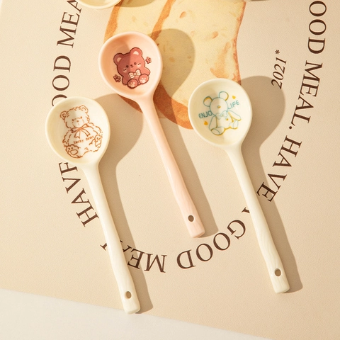 Cuillère En Céramique Mignon Ours Dessin Animé Long Manche Dessert Mélange Soupe Pour Cuisine Table