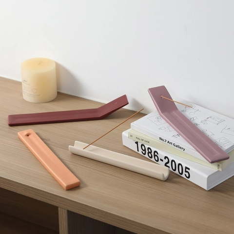 Keramik Räucherstäbchenhalter Matt Nordisch Minimalistisch Welle Schalenform Home Aromatherapie Meditation Zen Büro Dekor