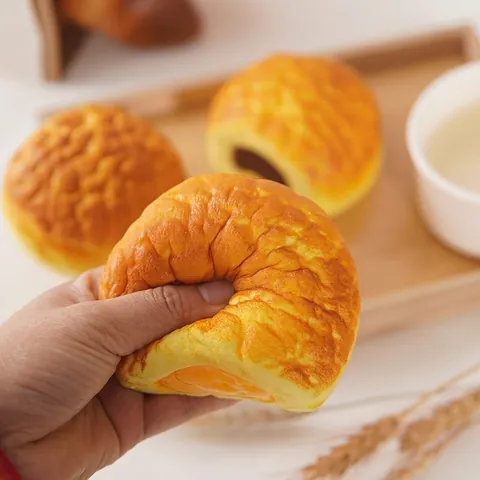Προσομοίωση Ψωμάκι Ανανά Squishy PU Αργή Επαναφορά Παιχνίδι Ανακούφισης Στρες Αισθητηριακό Μοντέλο Φαγητού