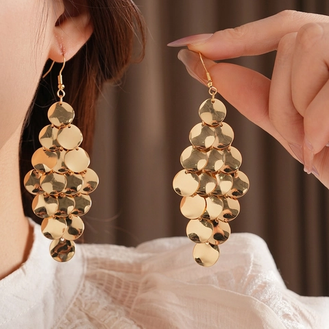 Fashion Round Disc Tassel Drop Earrings For Women Alloy Metallic Sequin Jewelry With Silver Earring Post