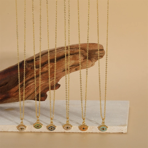 Collana con Ciondolo Malocchio in Rame e Zirconia per Donna Catena a Clavicola Retro Intarsiata Gioielli di Moda Regalo