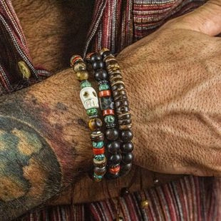 Vintage Men Beaded Bracelet Wood Turquoise Skull Head Elastic Charm Bracelet Bohemian Tribal Style Jewelry For Daily Vacation