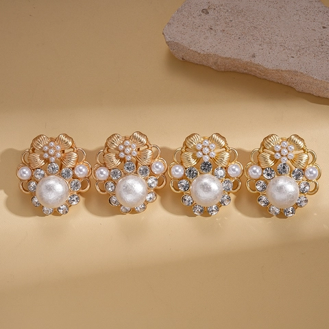 Vintage Barock Blumen Ohrstecker Mit Imitationsperle Rhinestone Legierung Goldene Farbe Silberne Ohrringstifte Für Frauen