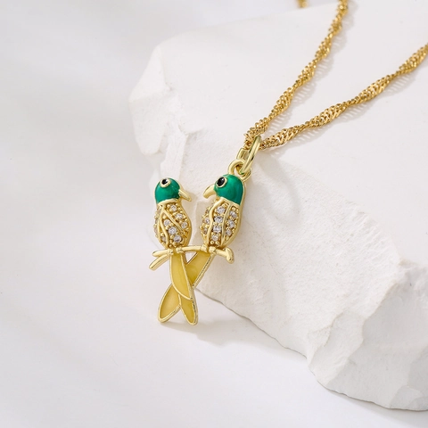 Papegaai Hanger Ketting Koper 18K Verguld Kleurrijk Emaille Zirconia Vogel Sieraden Voor Vrouwen