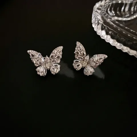 Butterfly Ear Bone Clips Alloy Cubic Zirconia Non Pierced Earrings Luxury Minimalist Sparkling Jewelry For Women