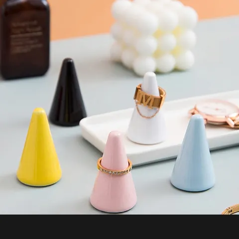 Conical Ceramic Ring Display Stand Jewelry Organizer Macaron Colored Minimalist Nordic Style Photography Props