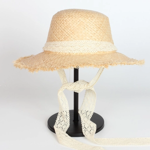 Women 100% Raffia Straw Sun Hat Wide Brim Raw Edge With White Lace Ribbon Tie Beach Vacation Pastoral Style