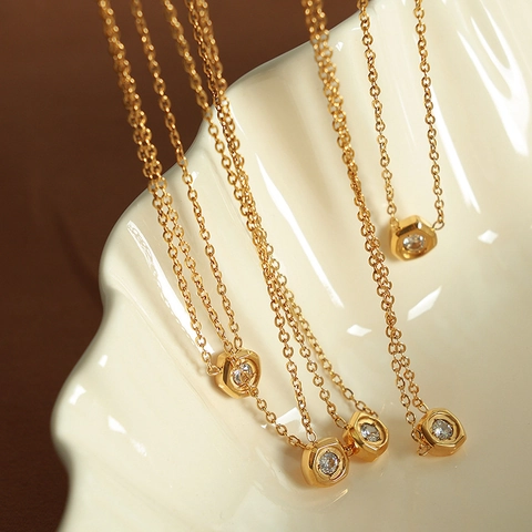 Collana Con Pendente Esagonale Acciaio Inossidabile Placcato Oro Zircone Geometrico Gioielli Minimalisti Per Donna