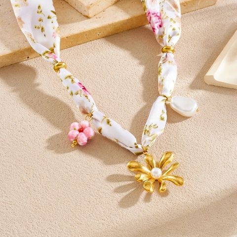Collana Sciarpa Boho Acciaio Inossidabile Placcato Oro Tessuto Raso Fiori Leopardo Ciondoli Cuore Sole Farfalla Gioielli Donna