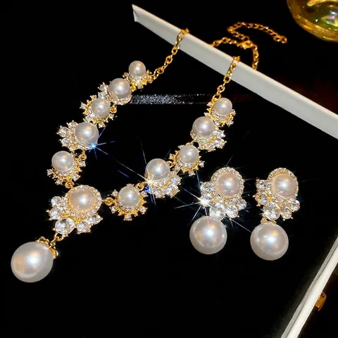 Stile Palazzo Vintage Lega Strass Imitazione Perla Artificial Collana E Orecchini Con Perno In Argento Sterling 925