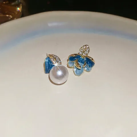 Pendientes Asimétricos De Flor De Esmalte Azul Y Perla Artificial Con Poste De Plata Esterlina 925 Circonita Estilo Vintage Francés Para Mujer