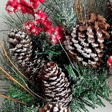 Christmas Wreath Artificial Snowy Pine Needle Cone Red Berry For Front Door Wall Holiday Decoration