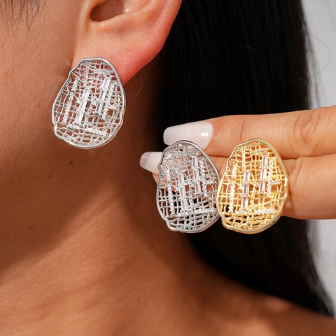 Hollow Oval Mesh Stud Earrings Copper With Zircon Inlaid 18K Gold Plated Silver Earring Post Fashion Geometric For Women