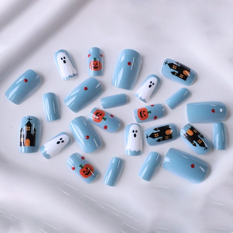Uñas Postizas De Halloween Presión Plástico ABS Diseños Fantasma Calabaza Castillo Azul Claro Cuadrado Manicura DIY Mujer