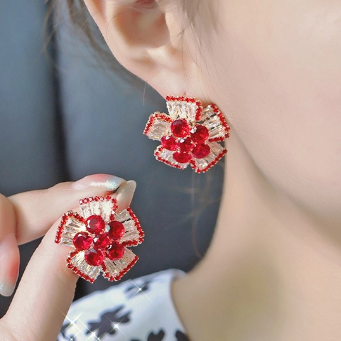 Pendientes de Botón de Flor 3D de Circonia de Lujo Vintage Aleación de Cobre Galvanizado Pendientes Florales para Boda Fiesta Mujer