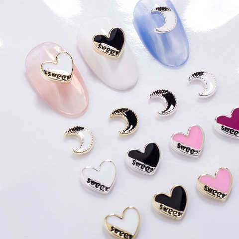Süße Legierung Herz Mond Nagelkunst Dekoration Emaille Metall Charms Für DIY Maniküre Zubehör Gold Silber Stil