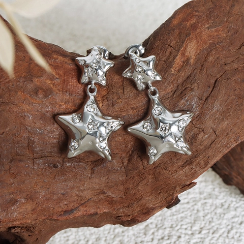 Orecchini Pendenti A Doppia Stella Per Donna Acciaio Al Titanio Zircone Incastonato Stella A Cinque Punte Texture Martellata
