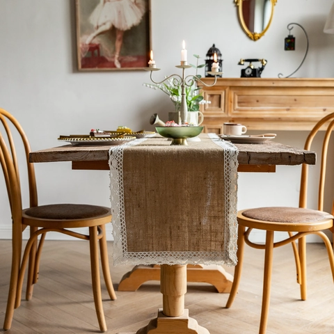 Runner Da Tavola In Iuta Naturale Con Pizzo Bianco Pom Pom Frange Stile Rustico Vintage Per Decorazioni Matrimonio Feste