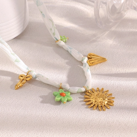 Bohemian Stainless Steel 18K Gold Plated Sun Heart Flower Pendant Necklace White Ribbon Fabric Choker For Women Jewelry