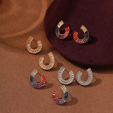 Orecchini A Cerchio A Forma Di C Con Zirconia Cubica Baguette Acciaio Inossidabile Colorato Arcobaleno Stile Retro Francese
