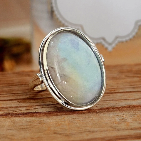Vintage Oval Ring For Women Antique Silver Plated Copper Faux Moonstone Leaf Pattern Boho Style Jewelry